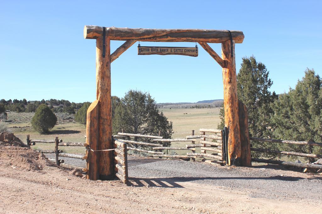 Sevier River Ranch & Cattle Company Hatch Buitenkant foto